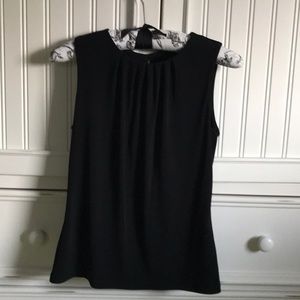 Women’s Top